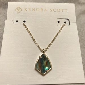 NWOT Kendra Scott Cory Necklace